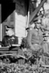 Una esvástica sobre el Bidasoa