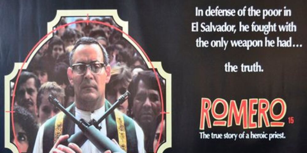 El Pastor levantado en la cruz para salvar a su pueblo